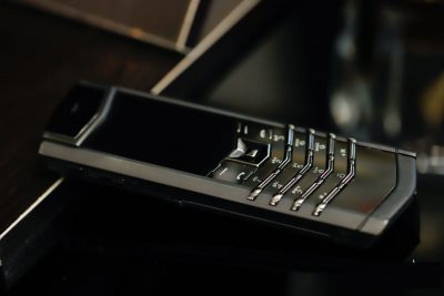 Điện thoại Vertu Signature S Black máy đẹp