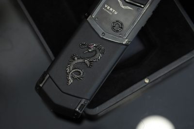 Điện thoại Vertu Signature S Dragon Black
