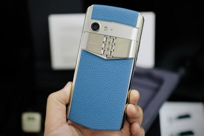 Điện thoại Vertu Aster P Blue Like New 99% chính hãng