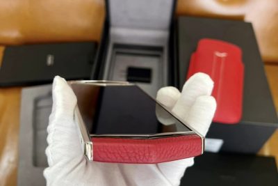 Điện thoại Vertu Aster P Red like new 99%