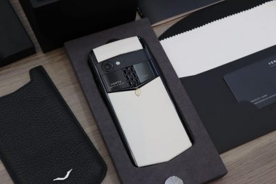 Điện thoại Vertu Aster P Moon White Like New 99%