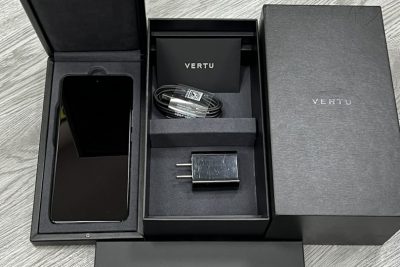 Điện Thoại IVertu 5G Da Bê Đen Likenew 99%