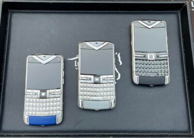 Điện Thoại Vertu Quest Likenew