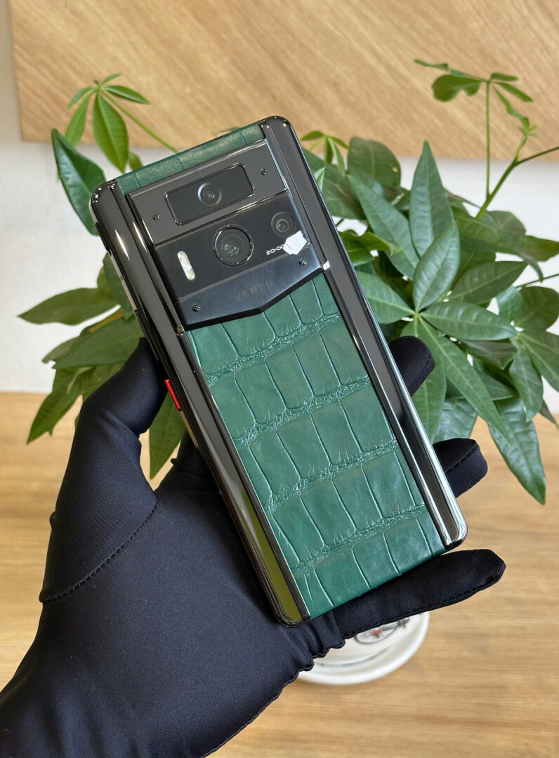 Điện Thoại Metavertu 2 Da Cá Sấu Xanh 99% Fullbox (1)