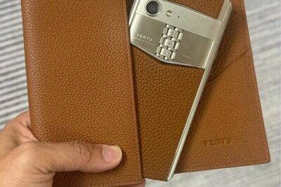 Điện Thoại Vertu Aster P da bê nâu