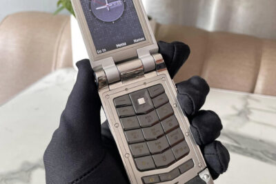 Điện Thoại Vertu Ayxta Nắp Gập Da Bê Đen Likenew