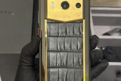 Thương hiệu Vertu cao cấp sử dụng chất liệu da gì cho mỗi sản phẩm