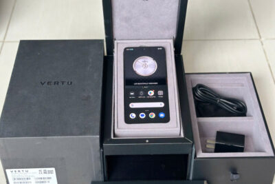 Điện Thoại Vertu Meta 2 Cá Sấu Bạch Tạng Đính Kim