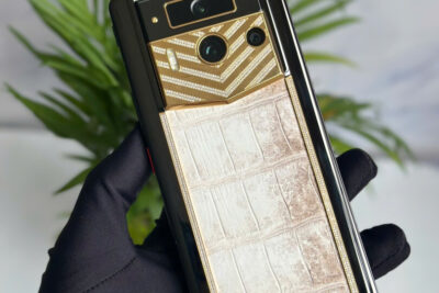 Điện Thoại Vertu Meta 2 Cá Sấu Bạch Tạng Đính Kim