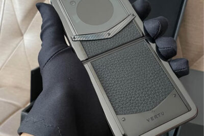 Điện Thoại Vertu Iron Flip nắp gập Lưng Bọc Da Bò