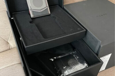 Điện Thoại Vertu Iron Flip nắp gập Lưng Bọc Da Bò