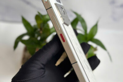 METAVERTU 2 MAX Serpent Edition gốm trắng da rắn 99%