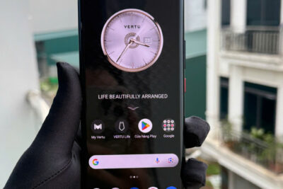 Vertu Meta 1 Web 3.0 Lưng Bọc Da Bê Đen