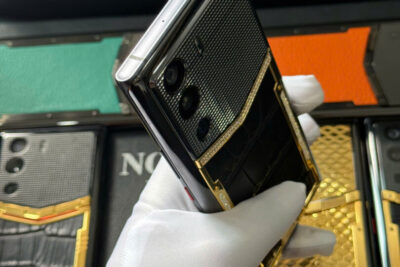 Vertu Meta 1 Viền Đính Kim Bọc Da Cá Sấu 99%