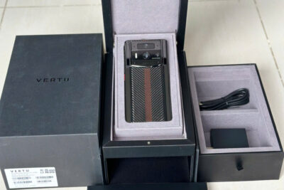 METAVERTU 2 MAX Carbon Đường Đua