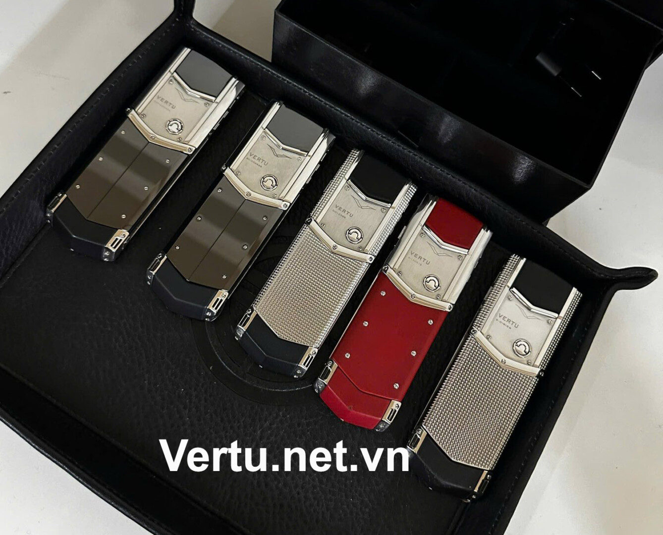 Vertu Signature S Ban Phim (13)